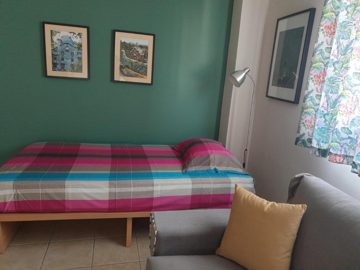 Comfortable Apartment In The Center Of Volos Very Close To The Port Exterior photo